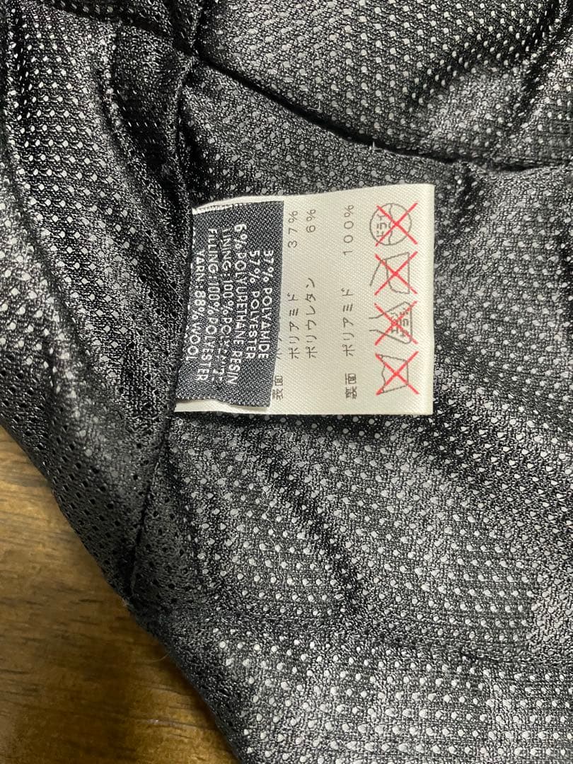 グッチ　GUCCI ダウンジャケット 犬服　サイズM