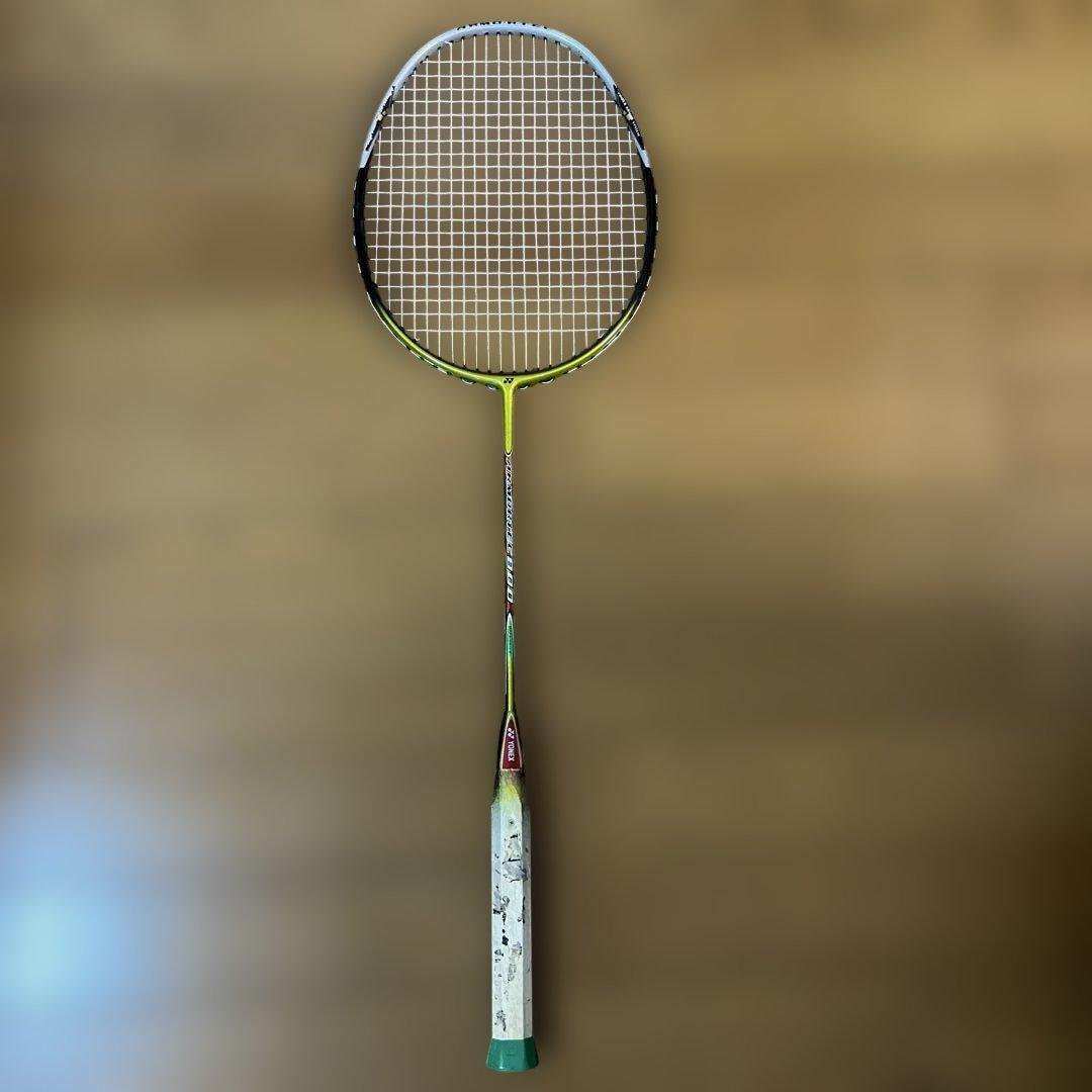 ヨネックス　ラケットARMORTEC800