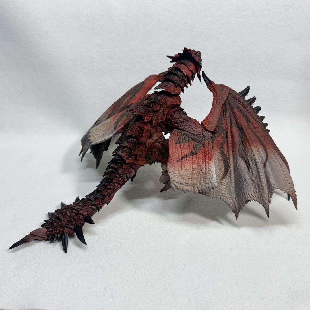 S.H.MonsterArts リオレウス　モンスターハンター　モンスターアーツ