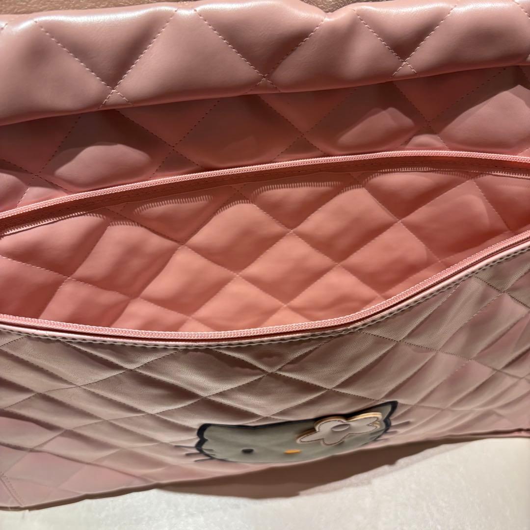 ハローキティ　キルトスノーボードケース