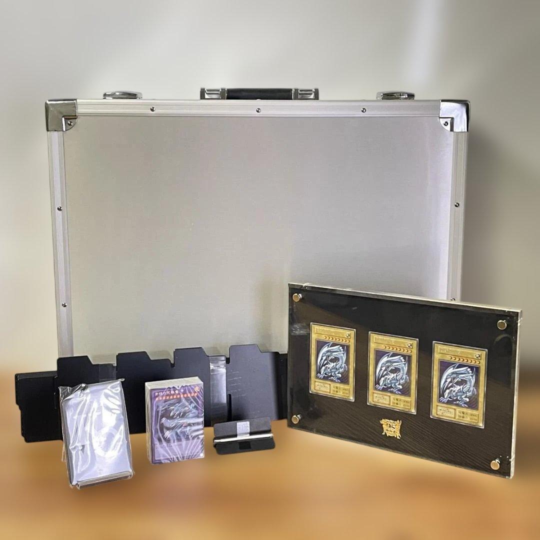 【未使用】⭐️遊戯王 青眼の白龍 ブルーアイズ・ホワイトドラゴン 光 3枚セット