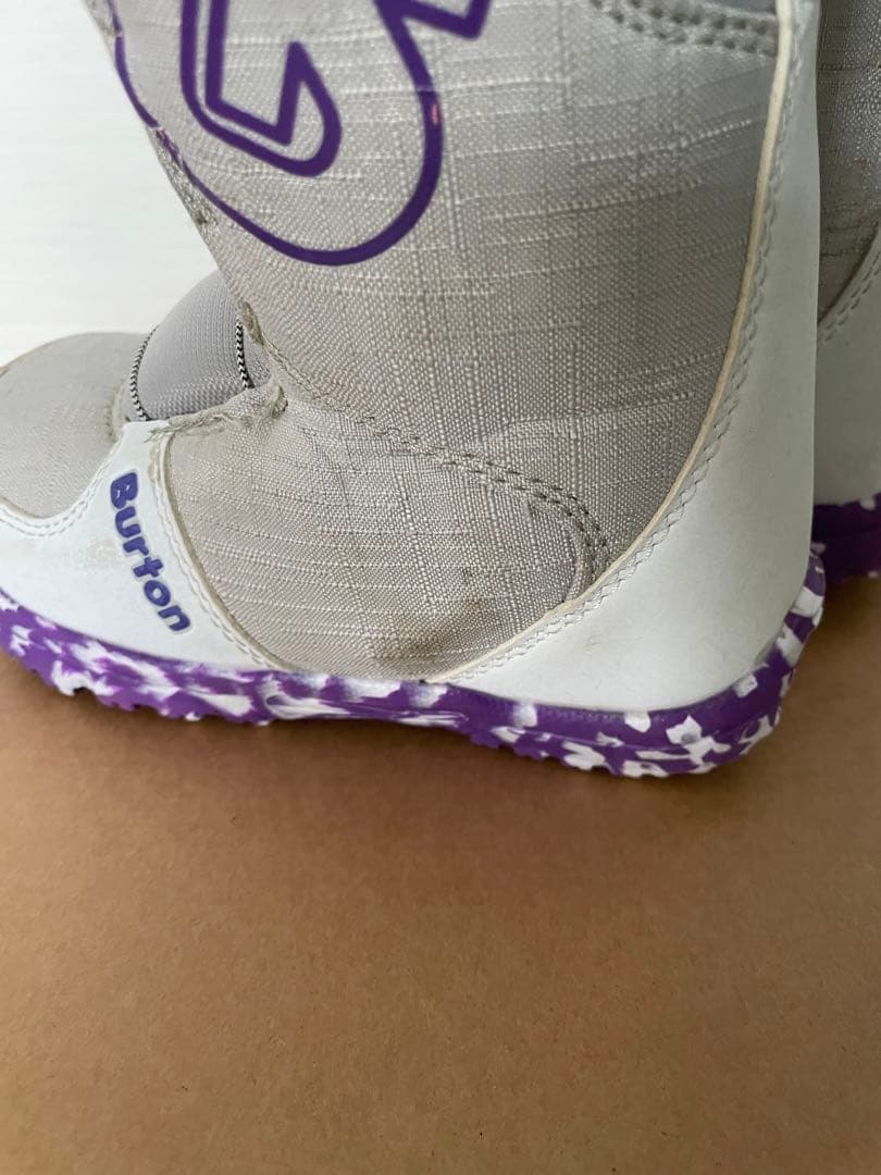 バートン　キッズ　スノーボード　グロム　ブーツ　BURTON