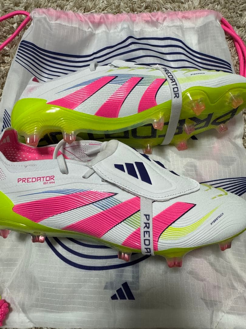 新品未使用 プレデター FT FG 26cm adidas