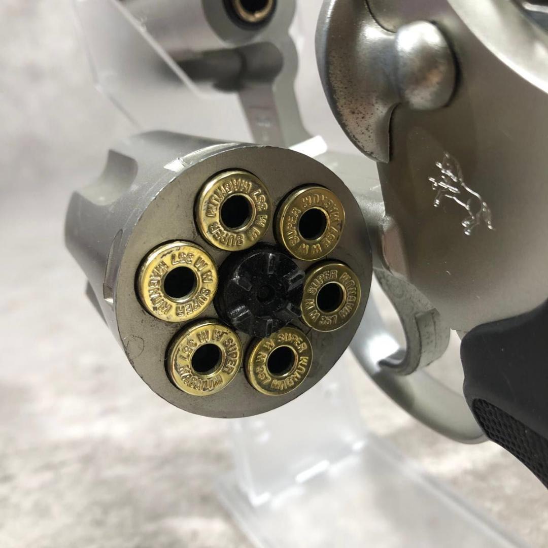 美品 東京マルイ コルトパイソン 4インチ ガスリボルバー ステンレス シルバー