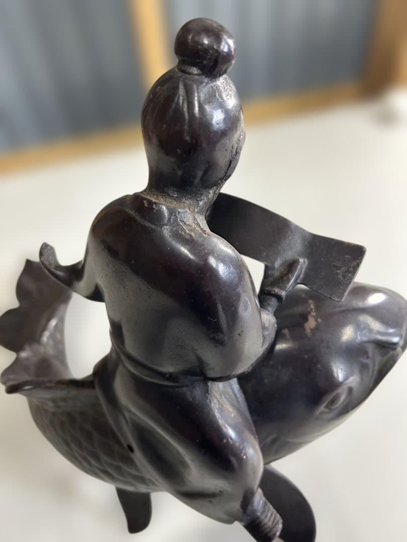 金属製 魚に乗る人物の彫刻　美術品　骨董品