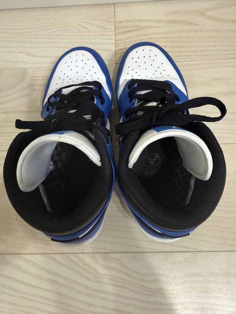 Jordan1 mid スパイク