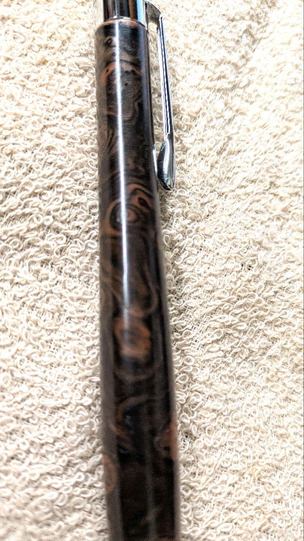 こぶた工房　黒檀瘤　特上杢　ボールペン　専用箱・メンテナンスオイル付き