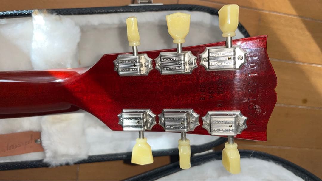 ギター Gibson Les Paul Studio Wine Red 2012