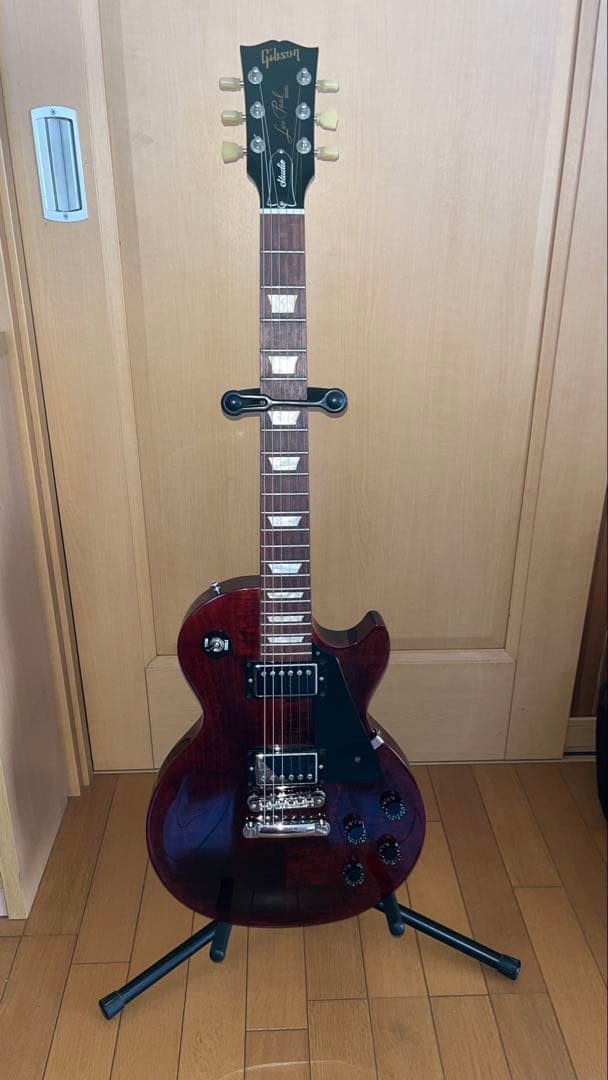 ギター Gibson Les Paul Studio Wine Red 2012