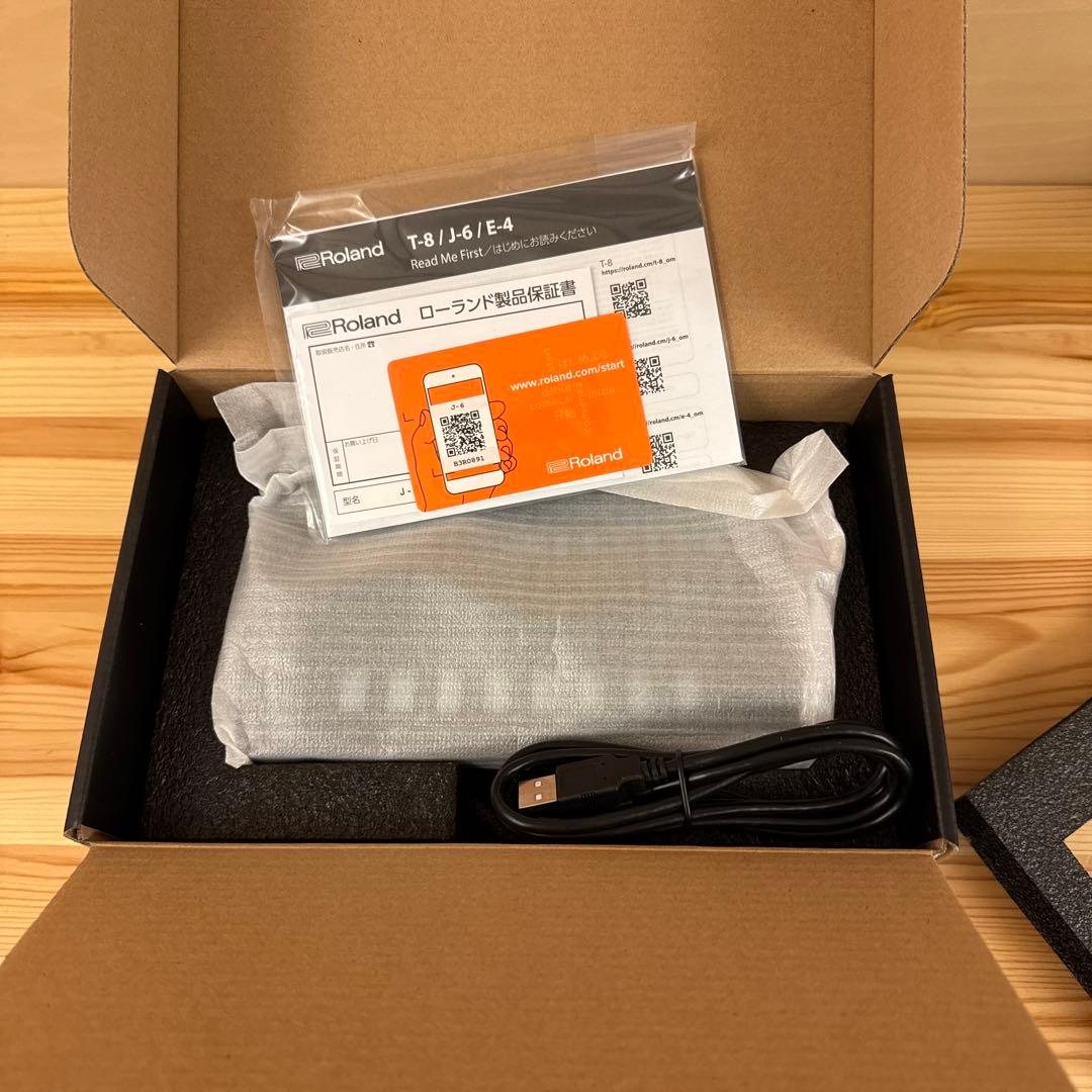 Roland J-6 コードシンセサイザー