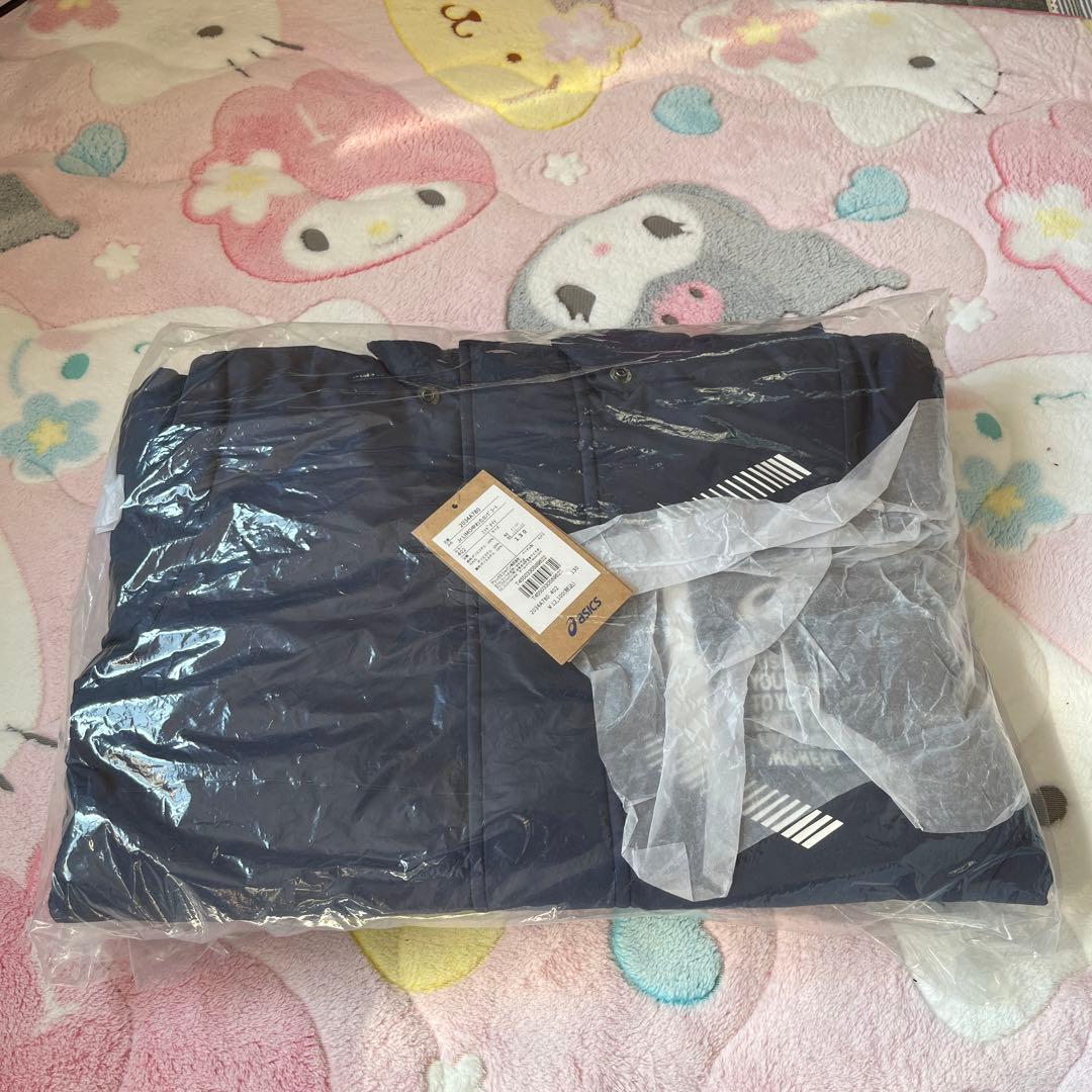 アシックスベンチコート