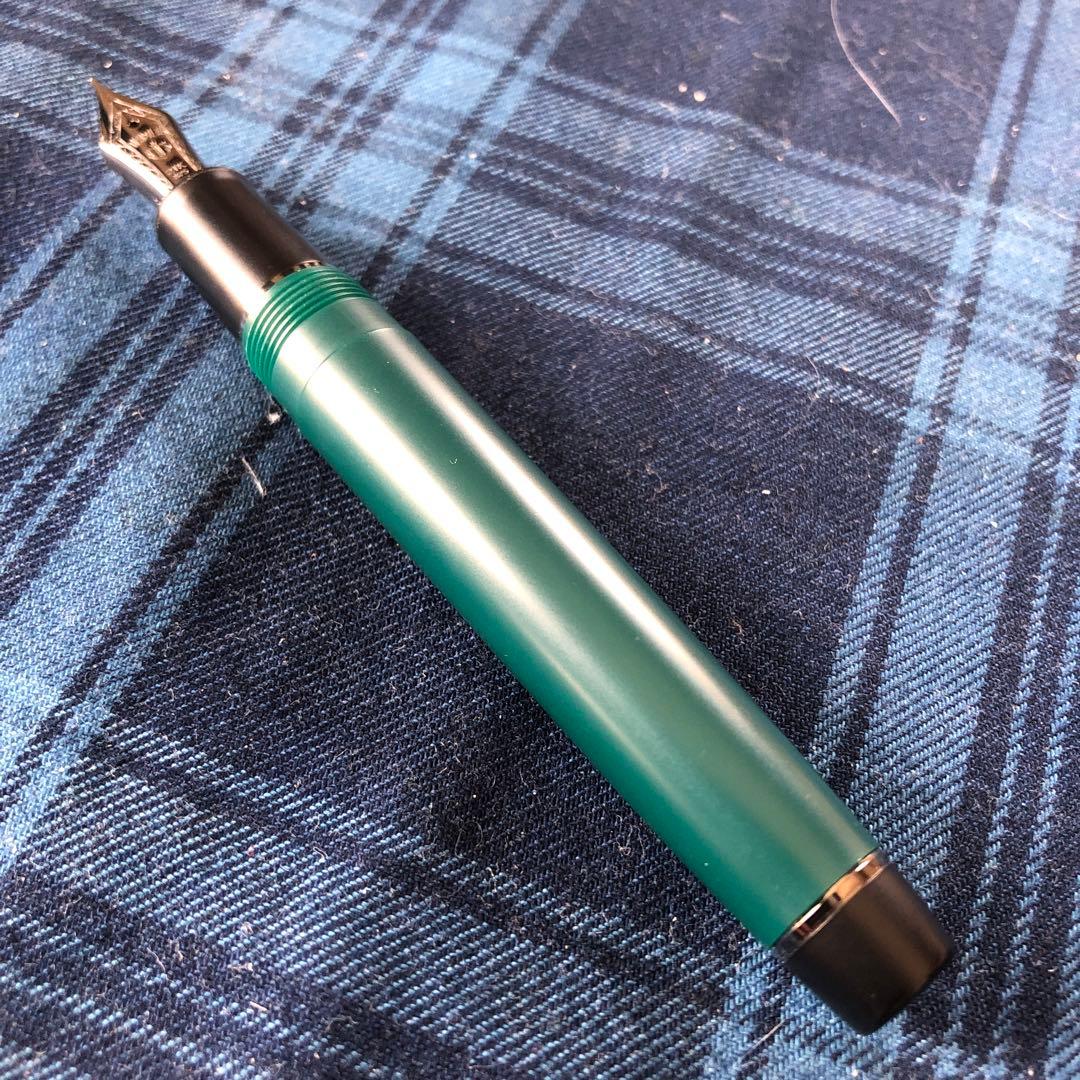 SAILOR セーラー万年筆 プロフェッショナルギア 京王アートマン限定 中細字