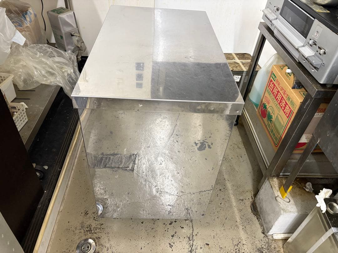 ステンレス 食器棚 調理台 厨房 業務用 飲食店 吊戸棚 750×450×700