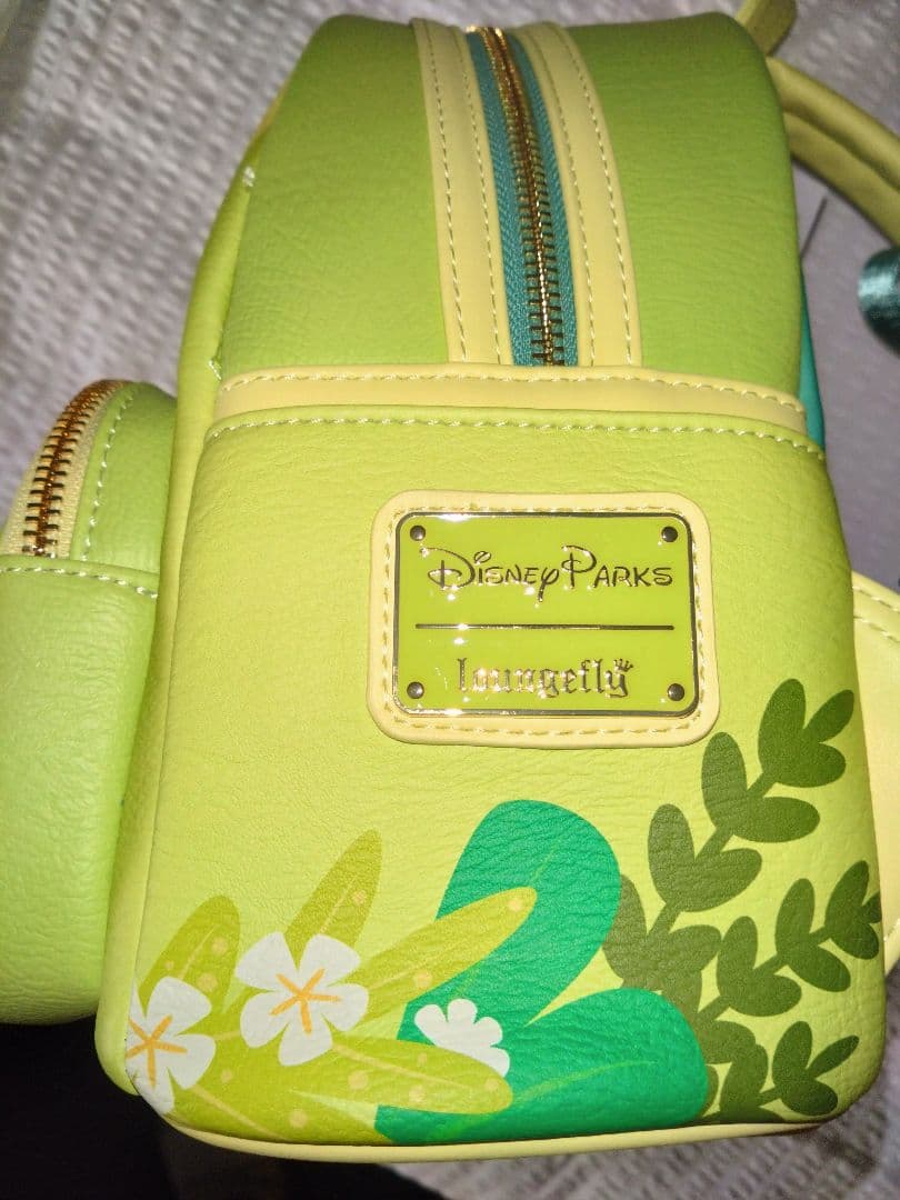 新品　アウラニ　オルメル　リュック　タグ付き