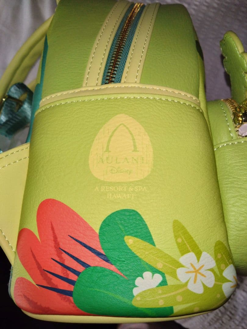 新品　アウラニ　オルメル　リュック　タグ付き