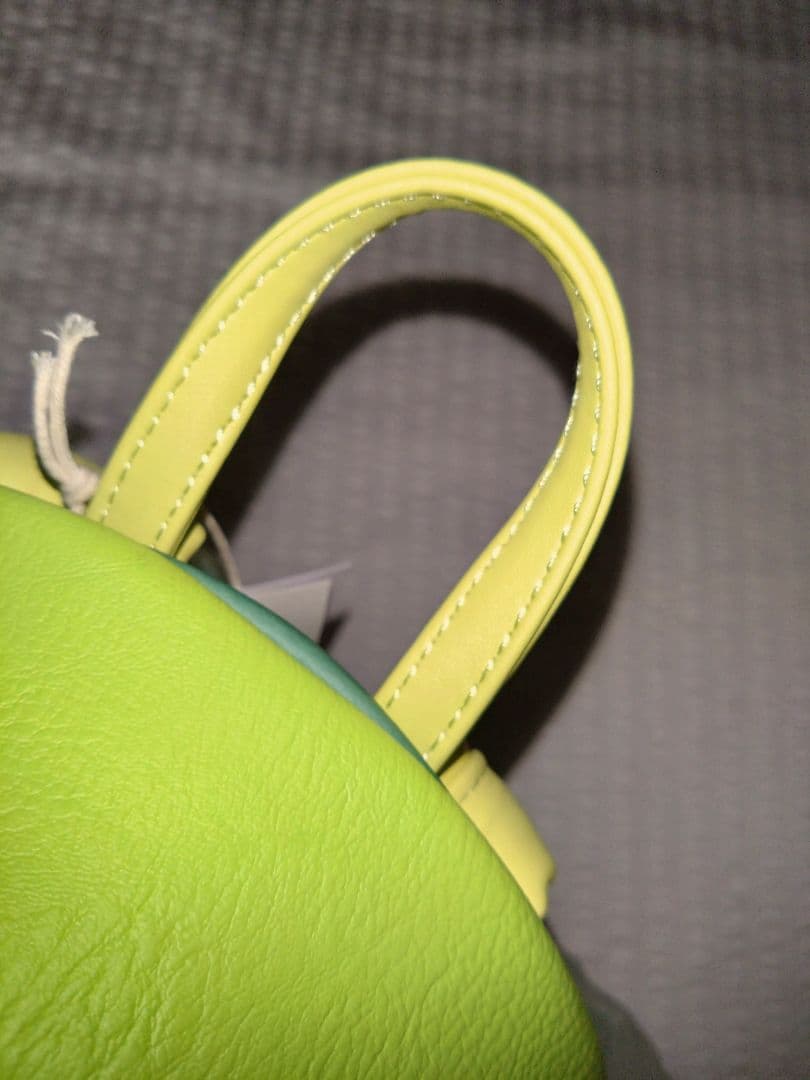 新品　アウラニ　オルメル　リュック　タグ付き