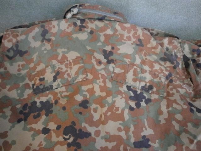 ワ*ル様 自衛隊 防寒戦闘服 外皮 PX品