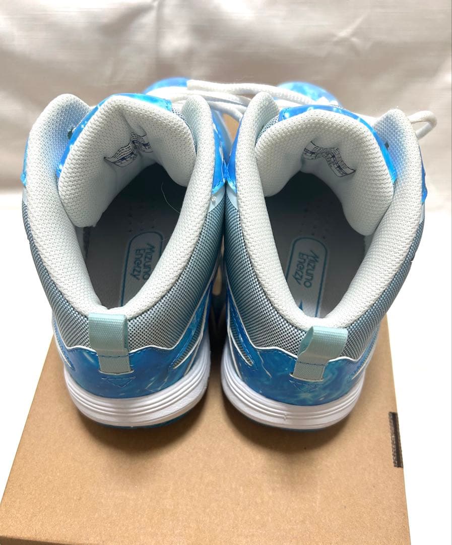 美品 ミズノウェーブダイバースLG5 限定品24.0cm