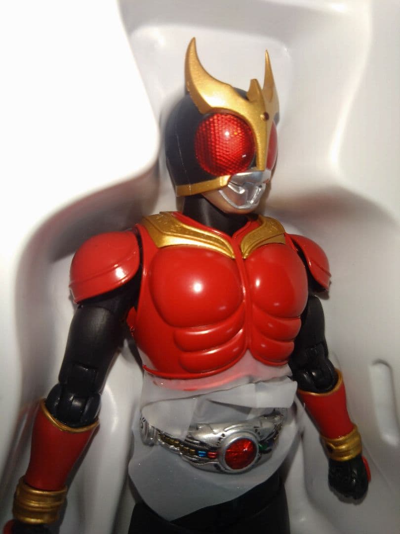 真骨彫製法　仮面ライダークウガ　store limited edition