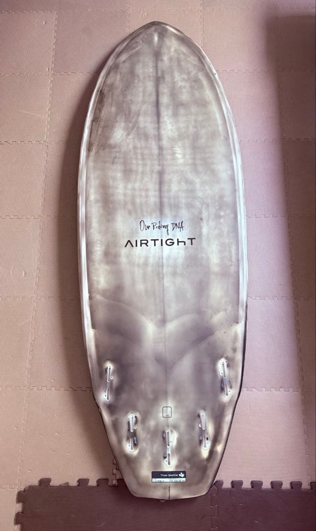 Three Weather 5’8SHELTER 40.0L楽しめるボード