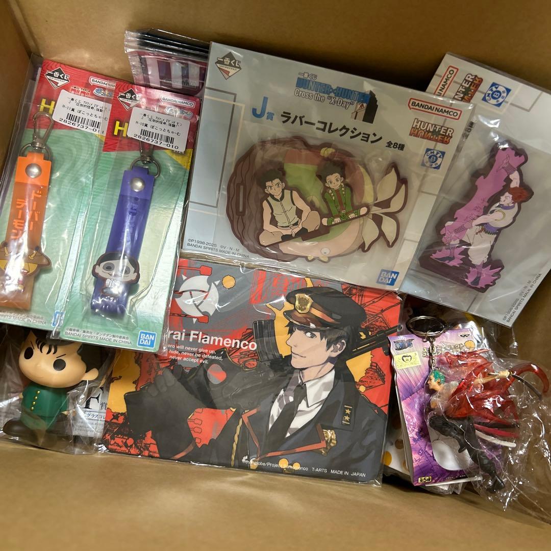 キャラクターグッズまとめ売り　漫画　アニメ　グッズ　セット　おまとめ　290個