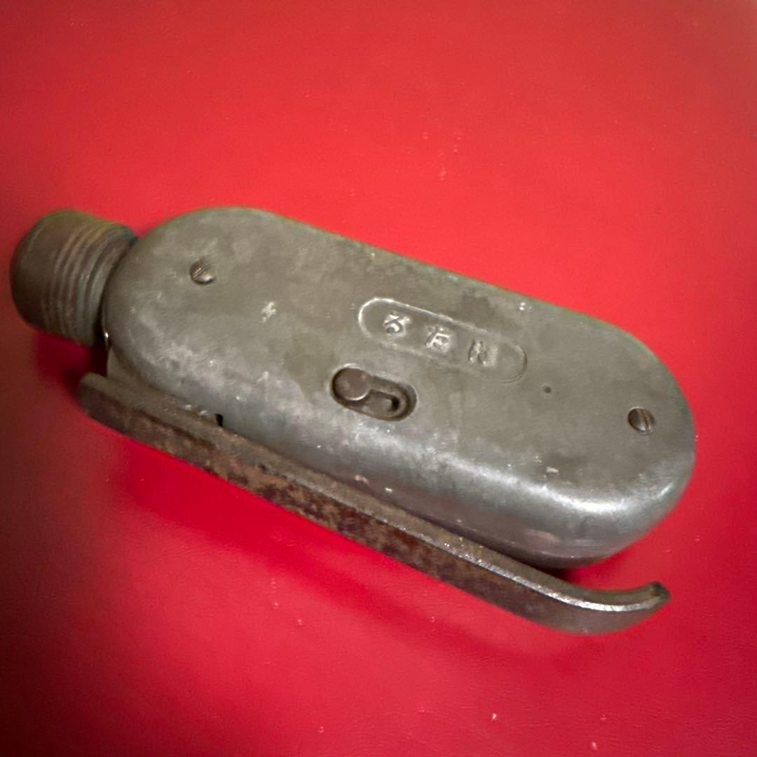 希少 大日本帝国陸軍 ほたる 手動式懐中電灯 旧日本軍 陸軍 戦時