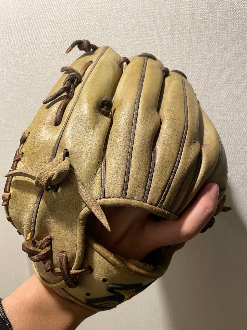 〜2/28割引　Mizuno ミズノプロ 野球用グローブ 右投げ 内野用　硬式