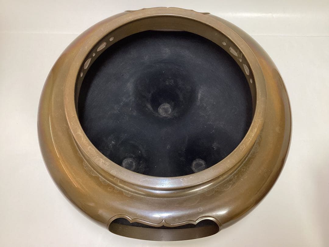 茶道具 古物品 唐銅朝鮮風炉 南鐐つまみ 釜師 高橋敬典 風炉師 金谷浄雲 木箱