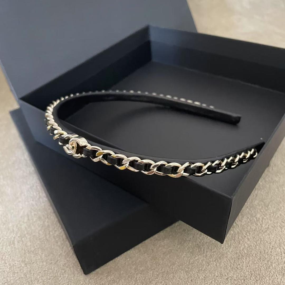 チェーンデザイン ヘアバンド ブラックゴールド
