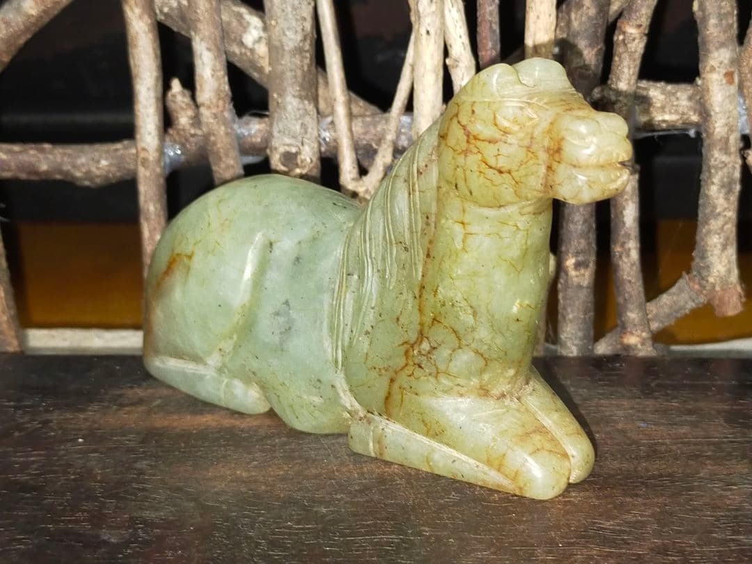 ♥値下げ！♥　中国　玉製　彫刻　馬　石製　置物　骨董　古玩