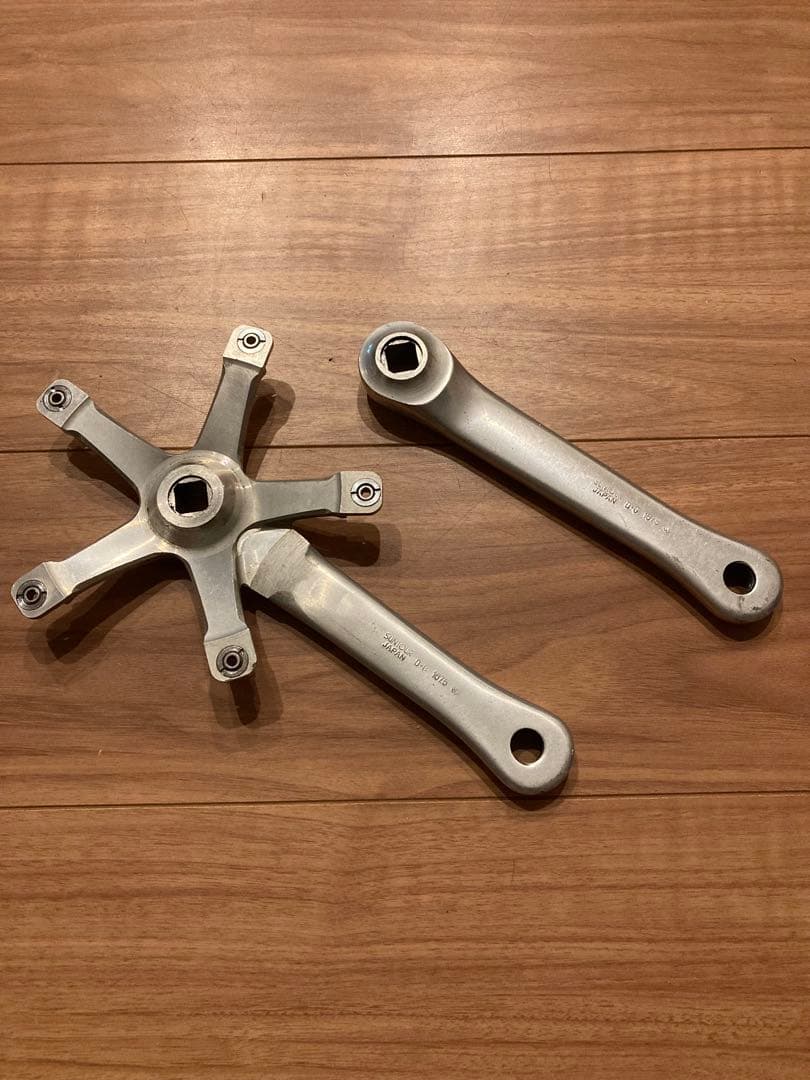 suntour SUPERB PROクランク ボルト付き