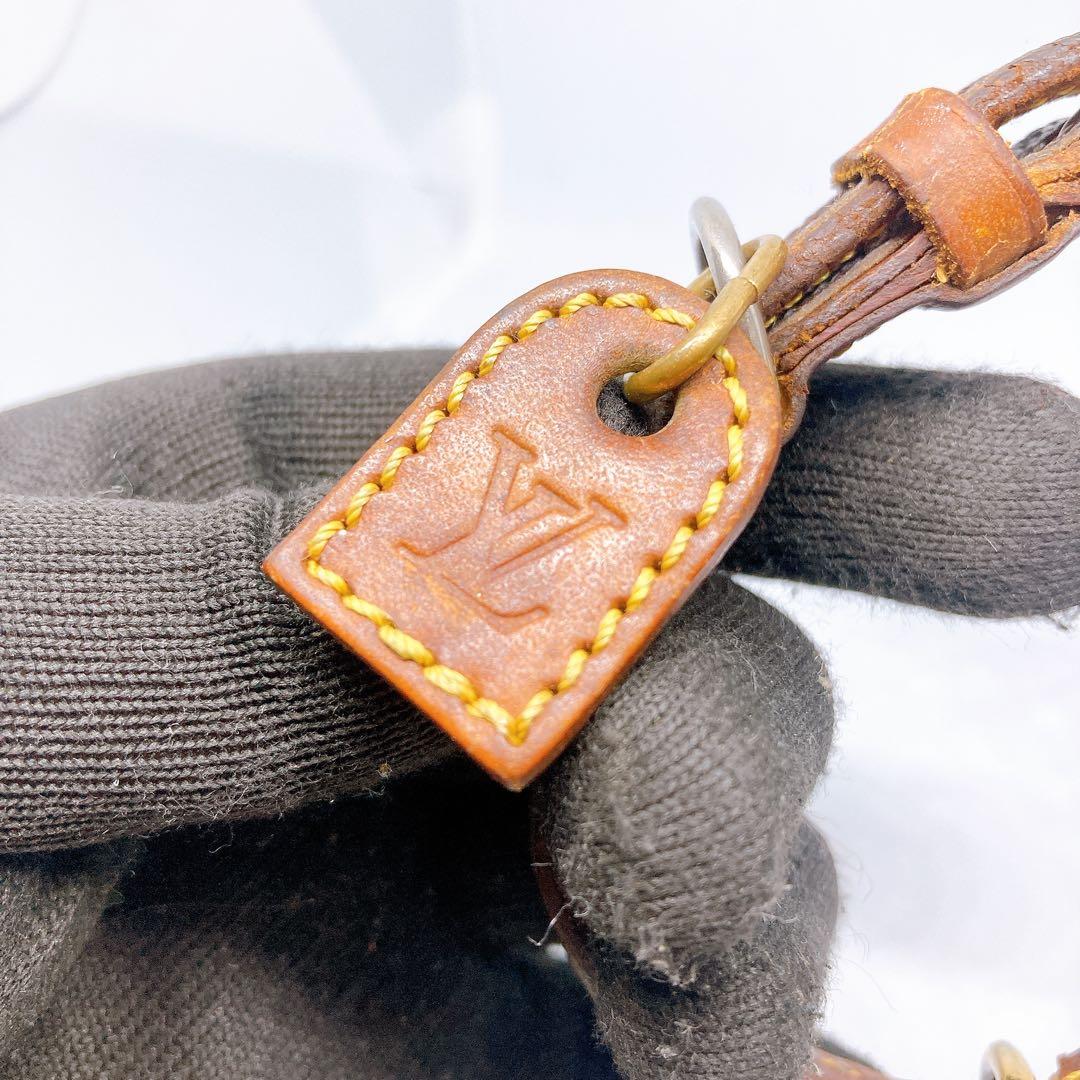 687 ルイヴィトン モノグラム　ペット用首輪　コリエバクスター　犬　猫