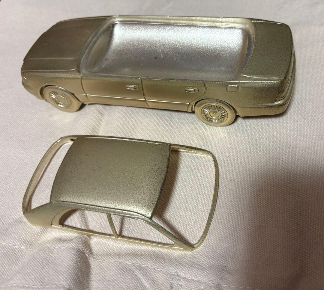 CROWN MAJESTA G TYPE モデルカー ゴールド 非売品