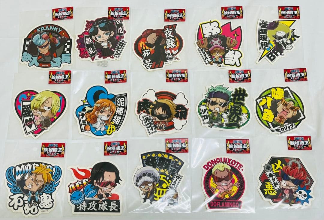 ワンピース 麦わらストア 限定 腕秘威主 ステッカー ルフィ ロー ナミ ロビン
