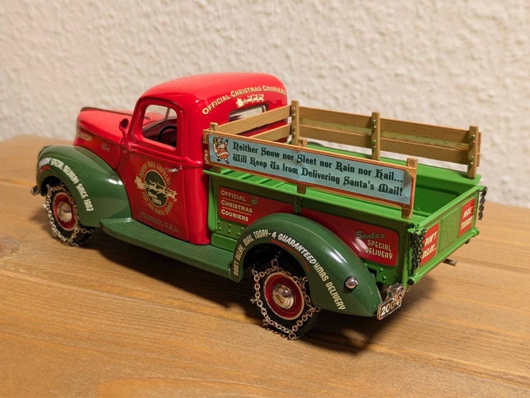 【希少】フランクリンミント 1/24 2004 クリスマストラック（限定品）