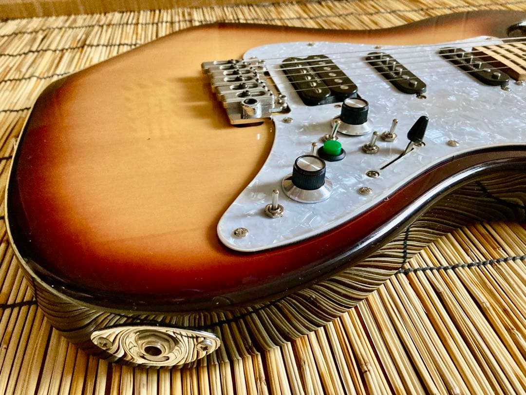 ☆限界値下☆美品　モディファイで新機能満載　Elioth S305 SSH ST