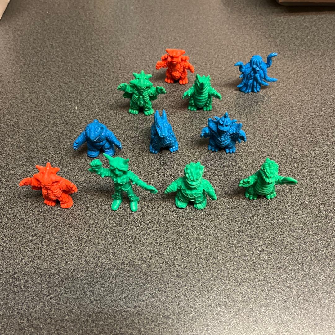 ウルトラマン怪獣消しゴム専用ぺージ