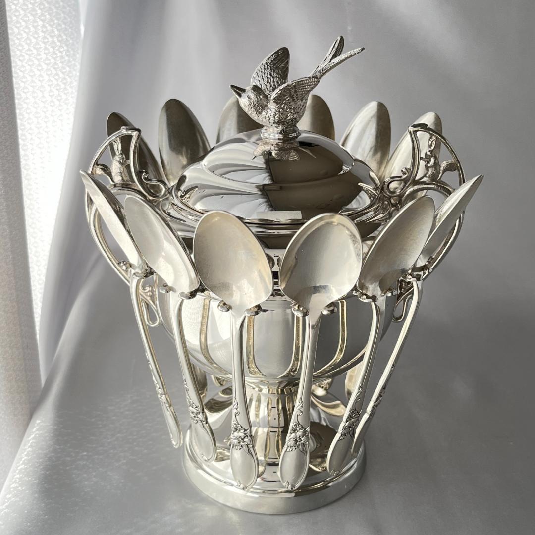 【BURKE & WALLACE】 スプーンホルダー 　兎のハンドル