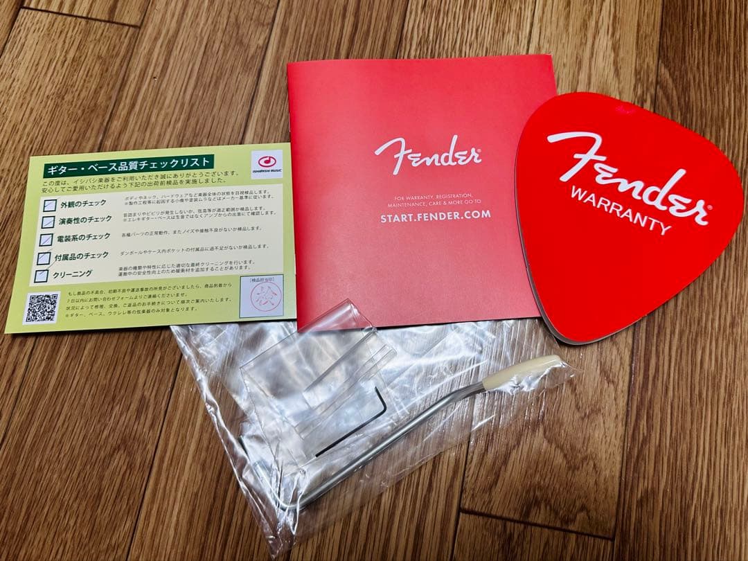 【未使用・美品】 Fender Hybrid 60s Stratocaster