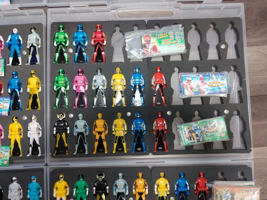 レンジャーキーセット　ガチャ　食玩　01.02.03.04.05.1-7　貴重品