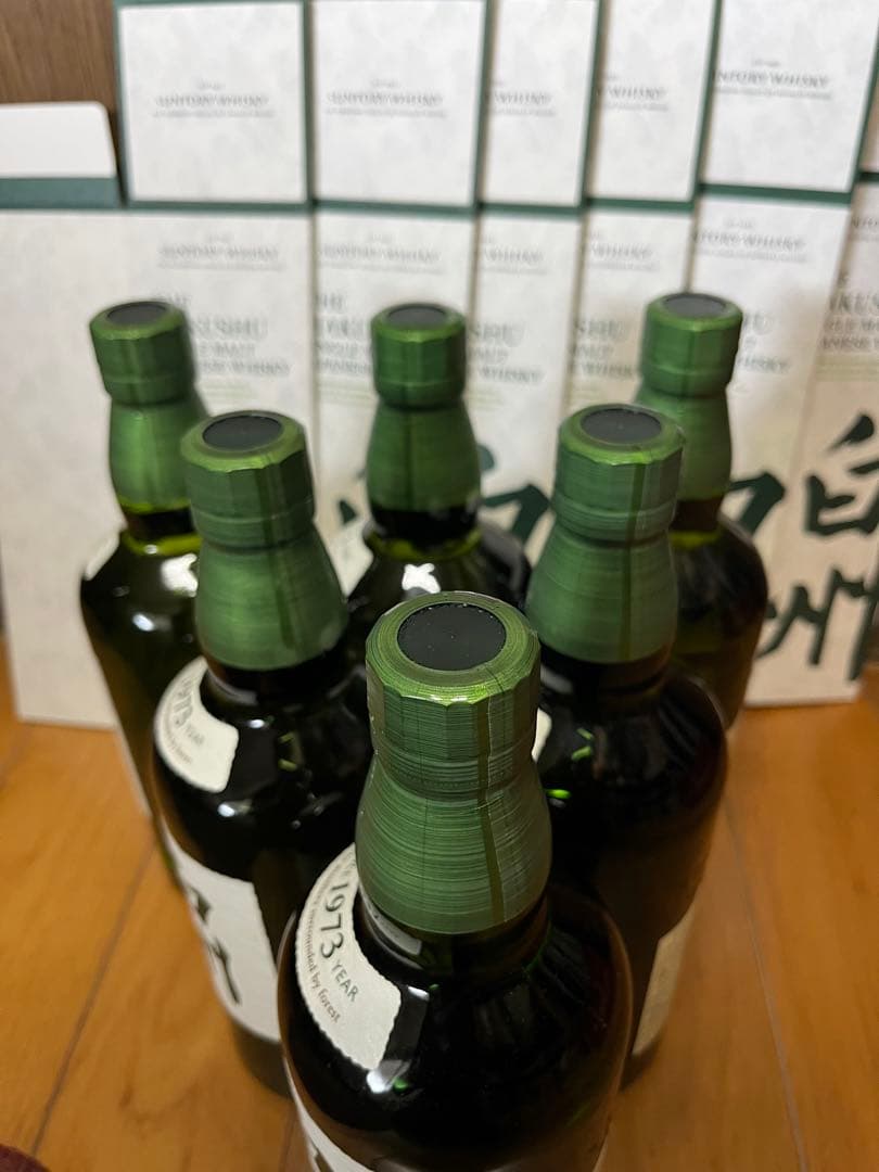 サントリー白州NV 700㍉　6本箱付