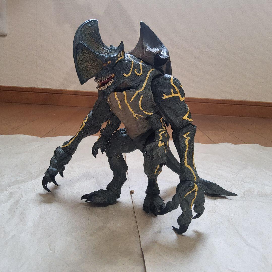 NECA パシフィック・リム　フィギュア５体まとめ売り