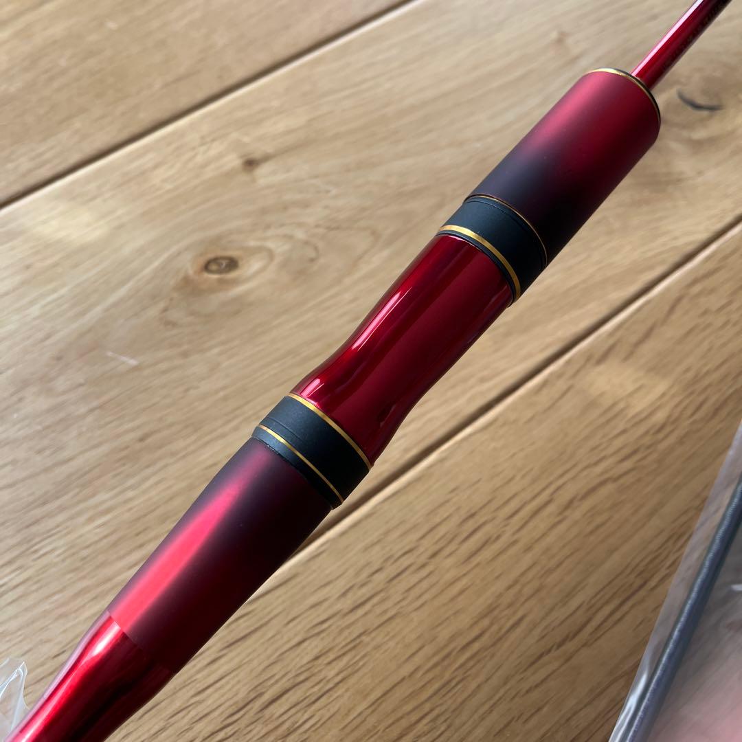 新品未使用品　24ワールドシャウラテクニカルエディション S52UL-F/4