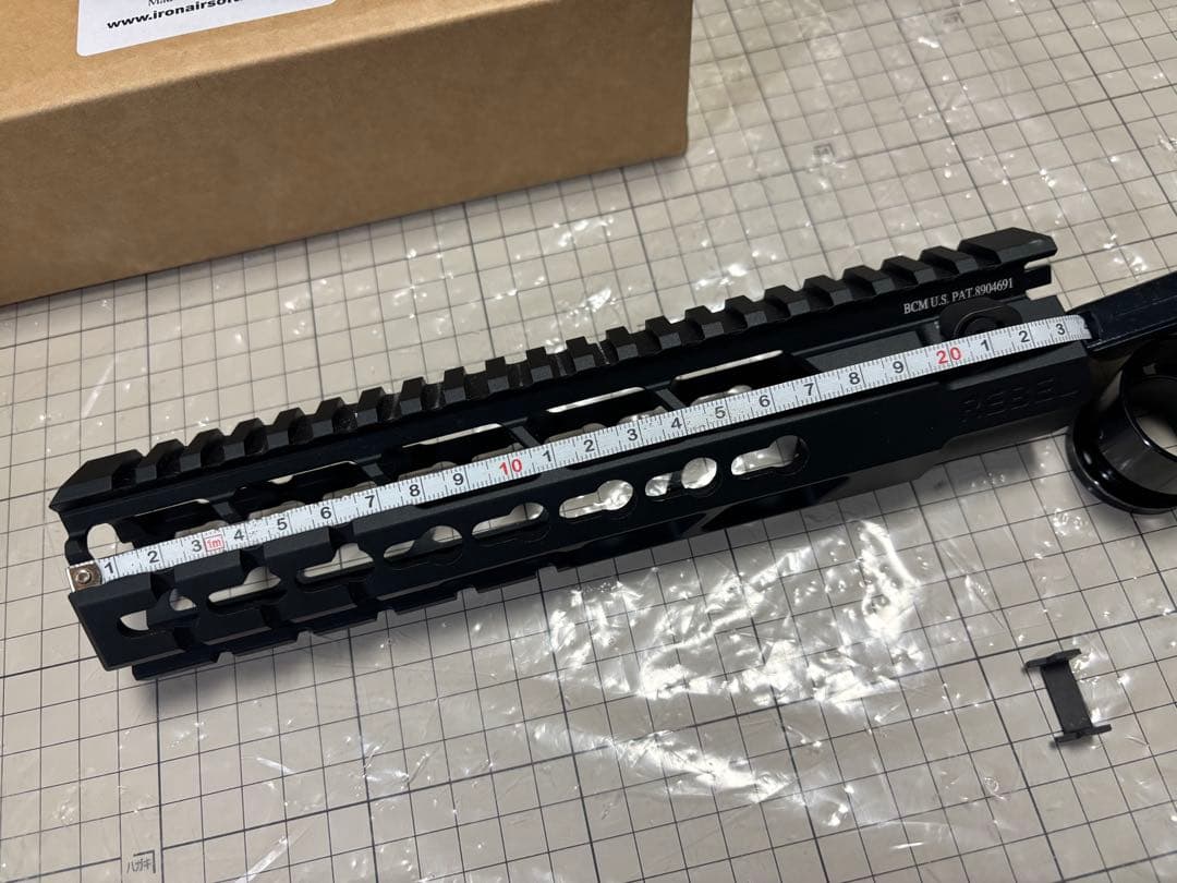 IRON AIRSOFT REBEL ARMS ハンドガード PTW トレポン