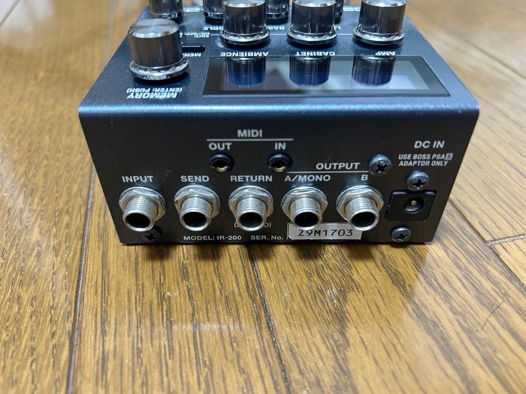 ギター BOSS IR-200