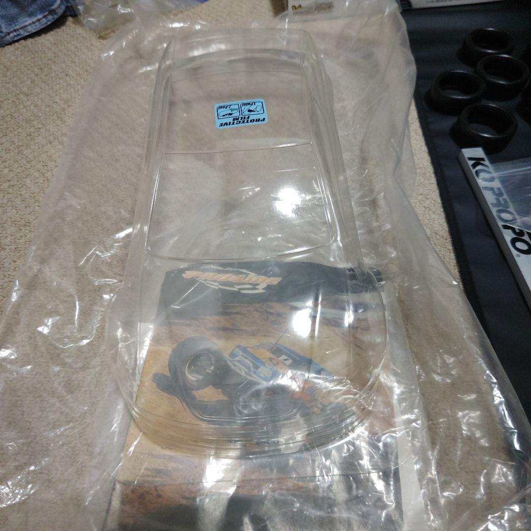 ラジコンカー組立キット。ヨコモDB7ブラックシリーズ