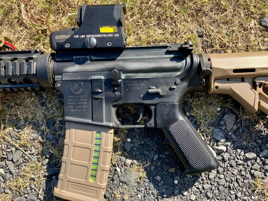 東京マルイ製次世代電動ガン　M4A1 外装カスタム　オマケたくさん中古