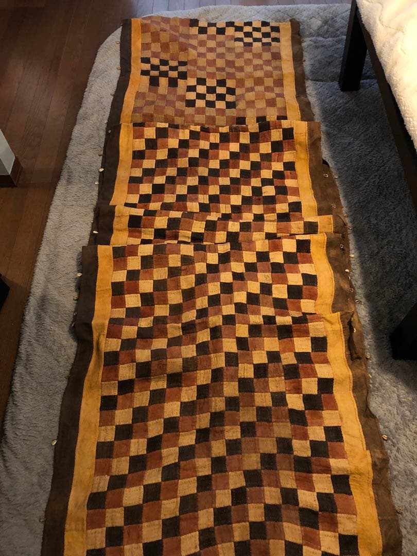 クバ族　草ビロード　貴重　アンティーク