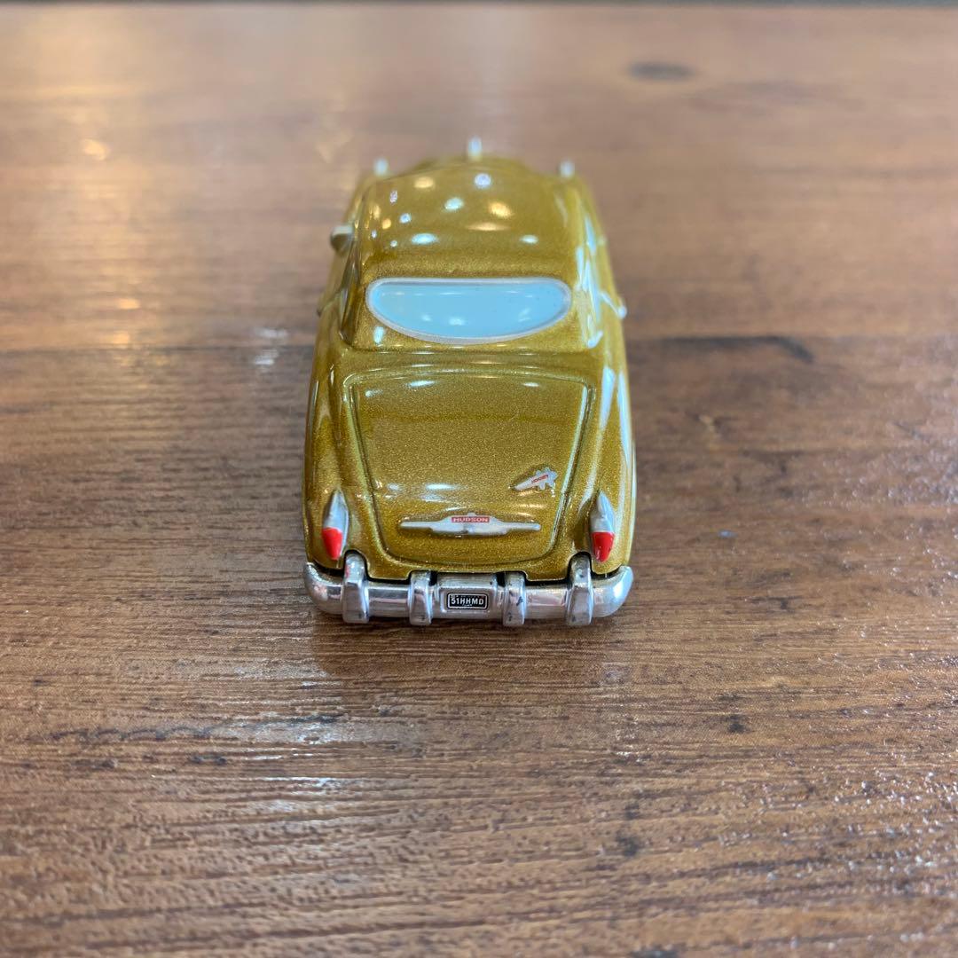 カーズ　トミカ　dカプセル　4種　開封済み　美品　4種