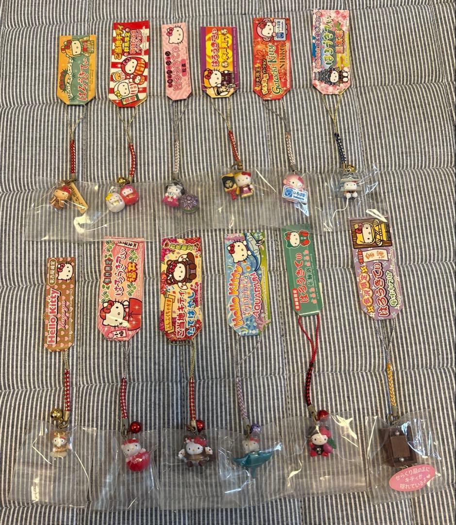 ご当地キティ　ストラップ　セット